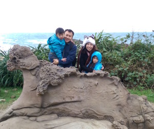 Lee Yen family photo
